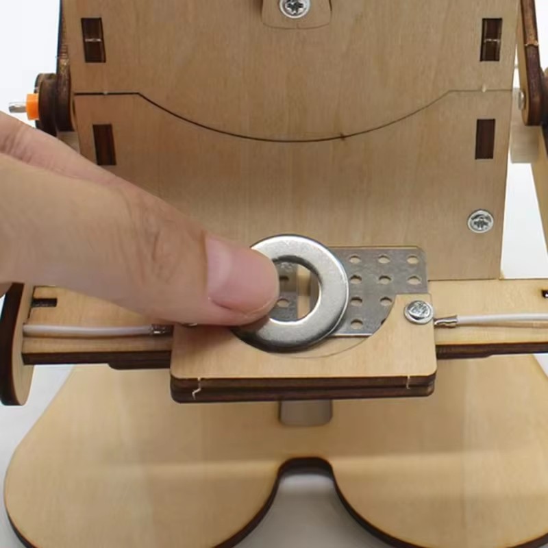 Münzschluckender Roboter Model – Science Experiment Kit Bewertung und Preis